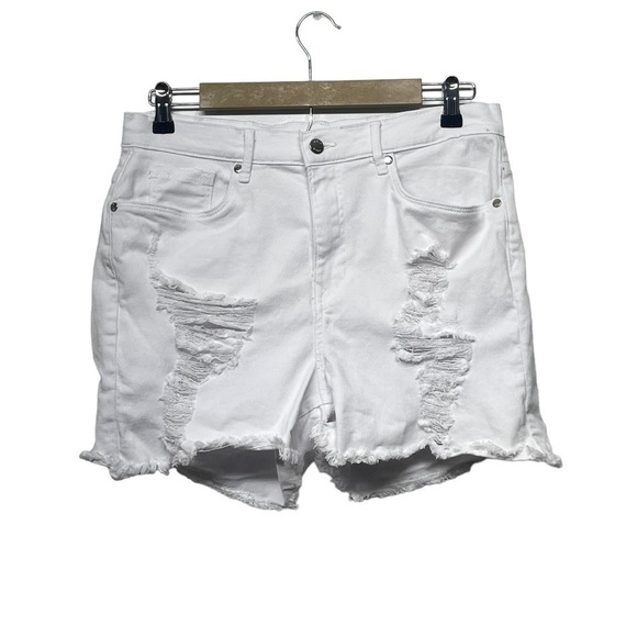 Venus White Distressed Denim Shorts Size 12 - Picture 1 of 6